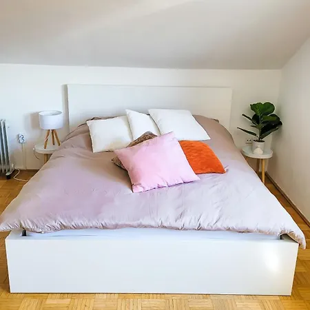 Dg L- 40m2 2-zimmer 15 Min Von Salzburg Entfernt Apartment Freilassing