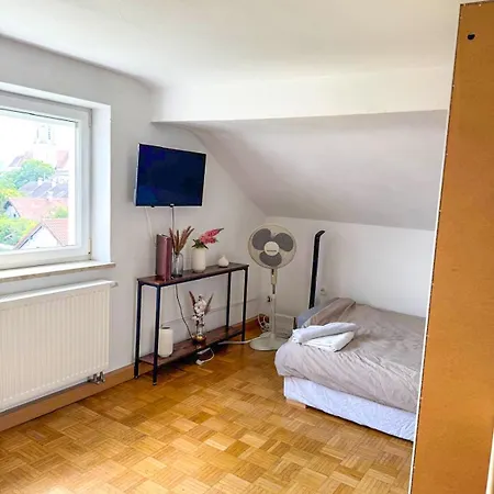Apartment Dg L- 40m2 2-zimmer 15 Min Von Salzburg Entfernt *